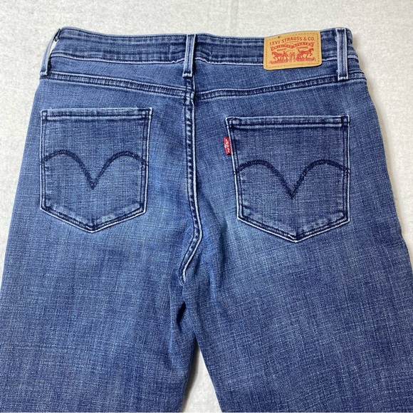 Levi's Jeans Women's W28 Blue Mid Rise Skinny Leg Flower Embroidery Casual Denim - Picture 7 of 16